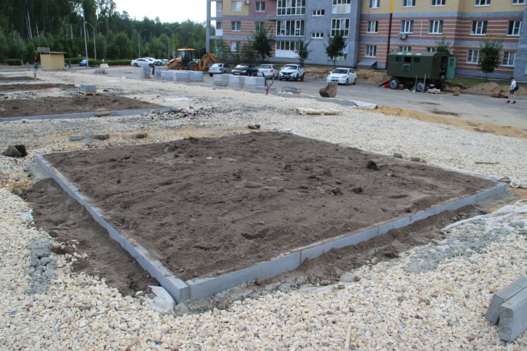 Бульвар в МКР-15 - 22.jpg Бульвар в МКР-15 - 22.jpg